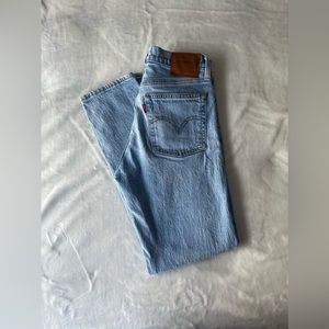 Levi’s wedgie straight leg jeans